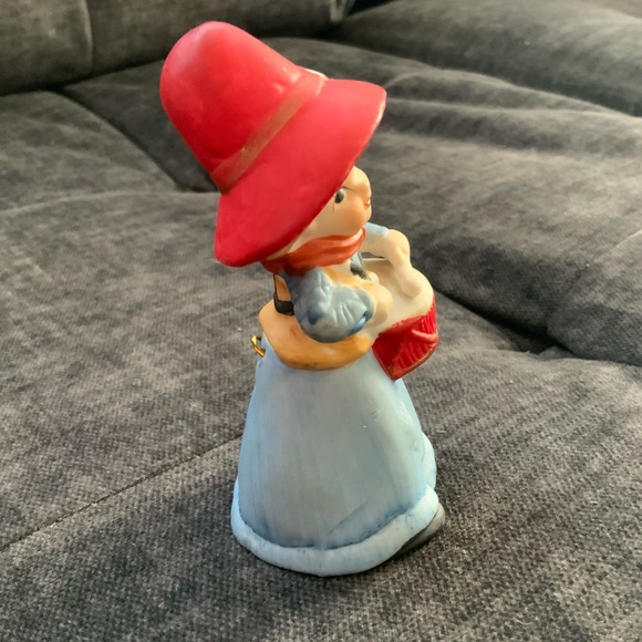 Vintage Jasco 1978 “Merri-Bells” Bisque Porcelain Bell - Picture 4 of 7